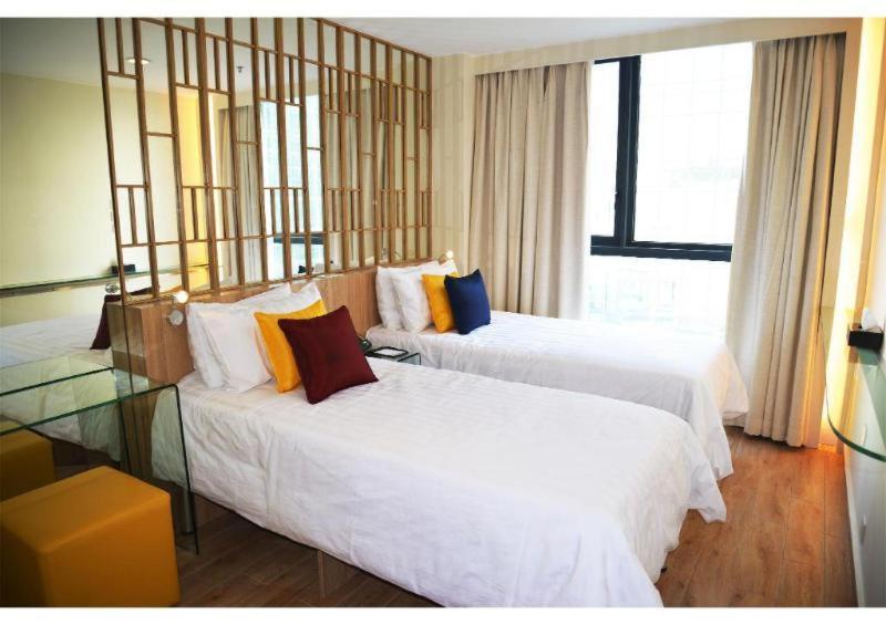 IW Hotel Hongkong Kamer foto
